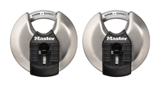 Master Lock Magnum 2-3/4 In. W. Stainless Steel Discus Keyed Alike Padlock (2-Pack)