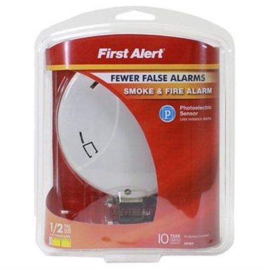 First Alert Battery Operated 9V Photoelectric Slim Round Smoke Alarm