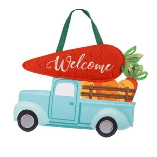 Evergreen Door Decor - Carrot Truck